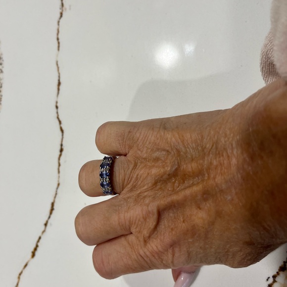 Sterling silver band with blue topaz and CZ stones - Picture 2 of 3